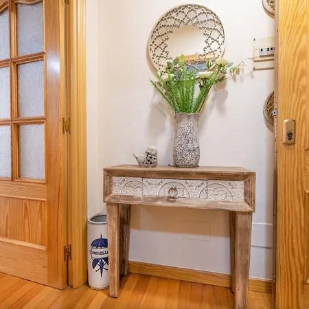 Centro Santiago Lourdes דירה