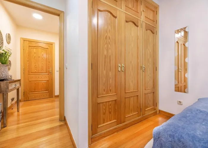 Centro Santiago Lourdes 산티아고데콤포스텔라